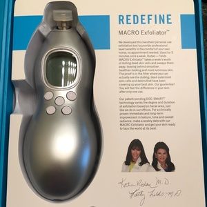 ☀️Make Offer ☀️ Macro exfoliator by R and F.